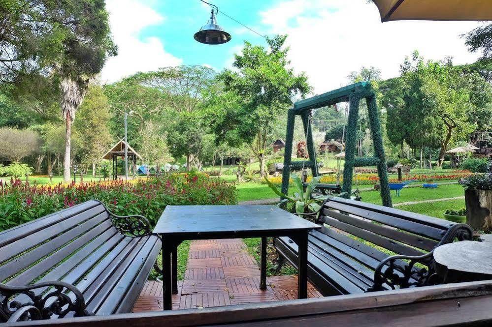 Phu Ing Fah Resort Pong Yaeng Exterior foto